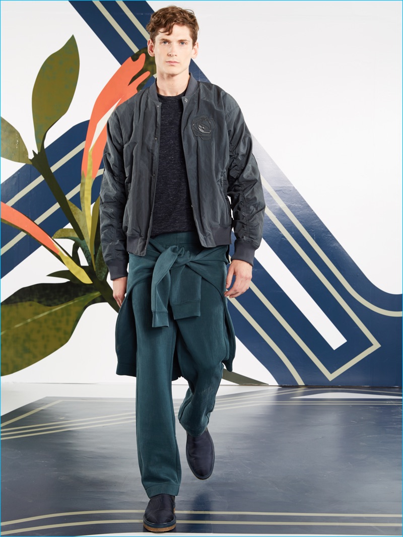 Perry Ellis champions relaxed essentials such as joggers for its spring-summer 2017 collection.