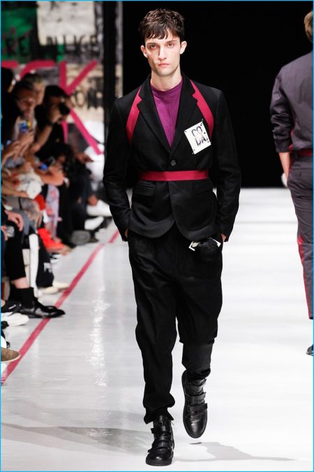 Robert Geller Revisits Relaxed 80s Style