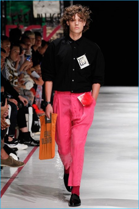 Robert Geller Revisits Relaxed 80s Style