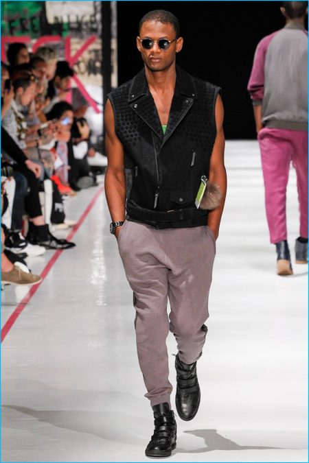 Robert Geller Revisits Relaxed 80s Style