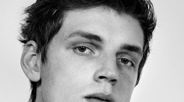 #YSL01 Teaser: Saint Laurent by Anthony Vaccarello #YSL01 Teaser: Saint Laurent by Anthony Vaccarello