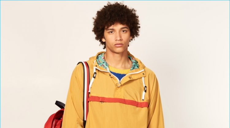 Tommy Hilfiger Goes Retro with Playful Spring Collection
