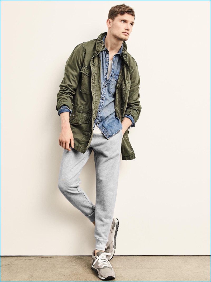 Gap embraces the military trend with its army green hooded fatigue jacket.