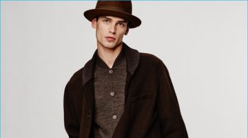 Giorgio Armani's Generous Proportions Contribute to Rich Fall Giorgio Armani's Generous Proportions Contribute to Rich Fall