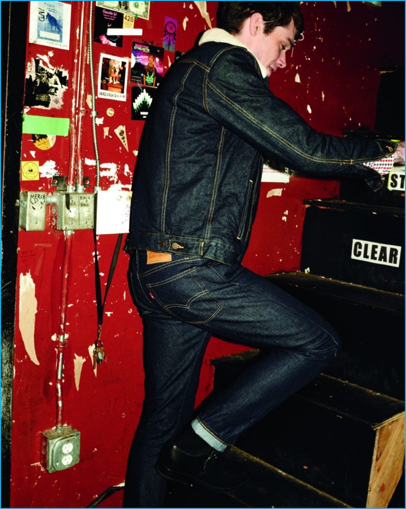 Cole Mohr rocks Levi's 505C slim fit denim jeans in Elvis.