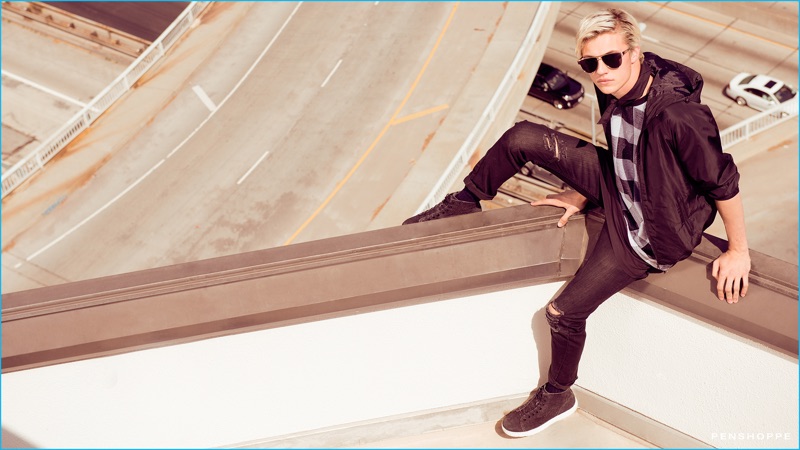 Lucky Blue Smith is a casual vision for Penshoppe's pre-holiday 2016 campaign.