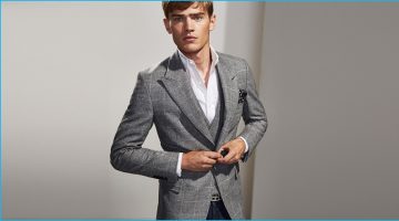 Massimo Dutti Showcases Elegant Lines for Latest from Personal Tailoring Collection Massimo Dutti Showcases Elegant Lines for Latest from Personal Tailoring Collection