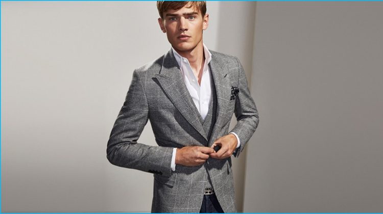 Massimo Dutti Showcases Elegant Lines for Latest from Personal Tailoring Collection