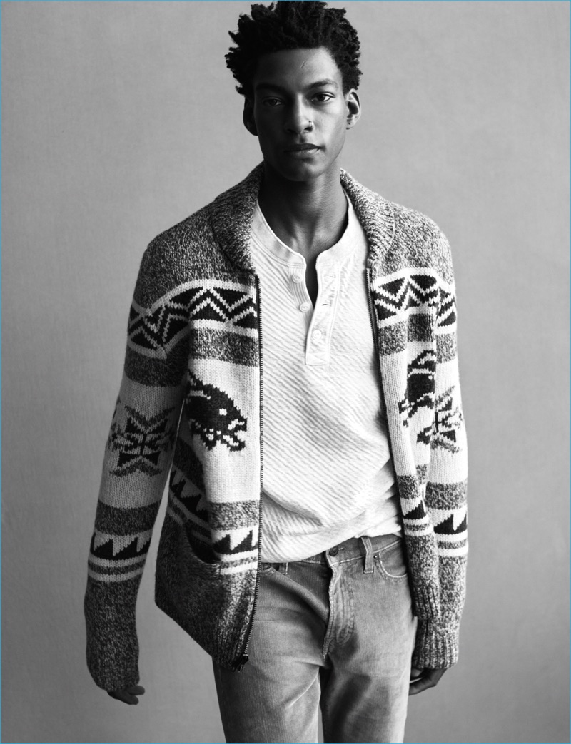 Ty Ogunkoya sports a full-zip patterned knit sweater for Abercrombie & Fitch's fall-winter 2016 men's campaign. » Abercrombie & Fitch Champions Smart Everyday Style for Fall Campaign Ty Ogunkoya sports a full-zip patterned knit sweater for Abercrombie & Fitch's fall-winter 2016 men's campaign.