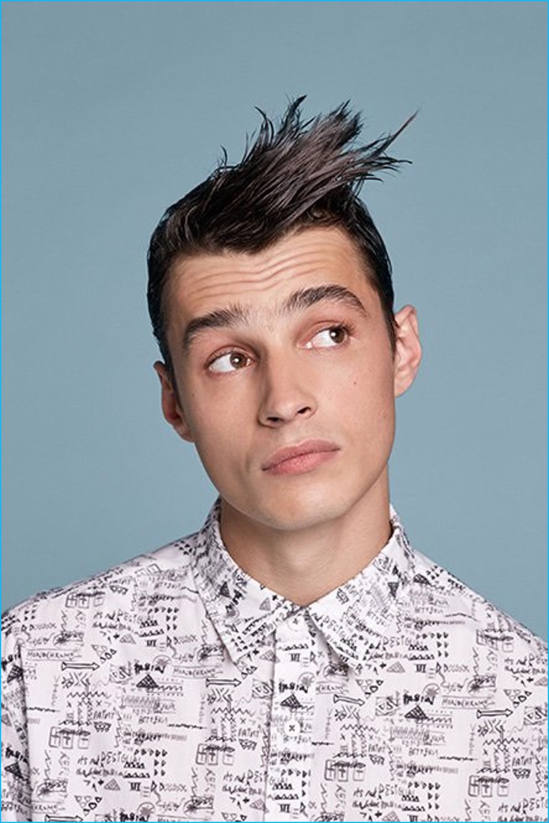 Adrien Sahores models a graphic shirt from Desigual's men's collection.