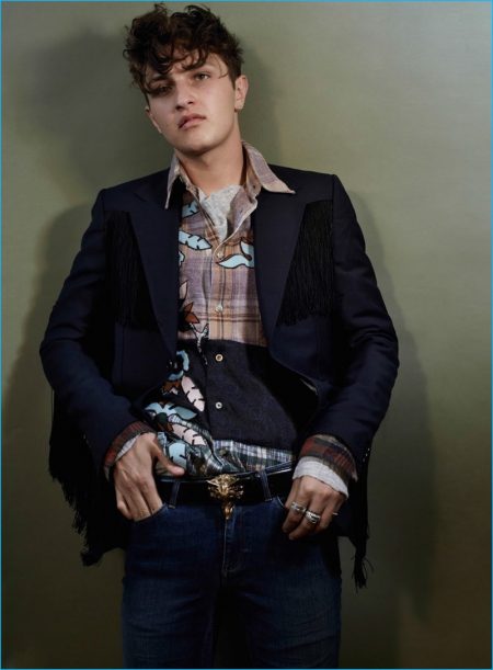 Anwar Hadid 2016 Editorial Vogue Hommes Paris 002