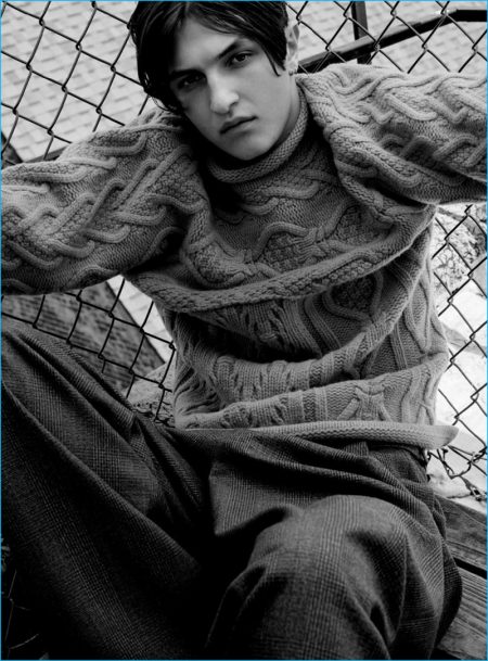 Anwar Hadid 2016 Editorial Vogue Hommes Paris 005