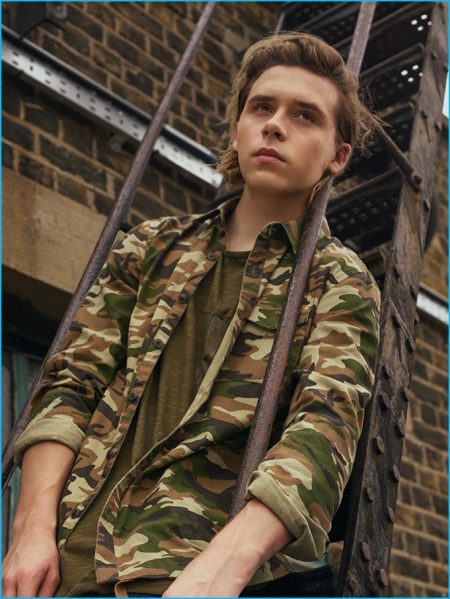 Brooklyn Beckham 2016 Pull Bear 010