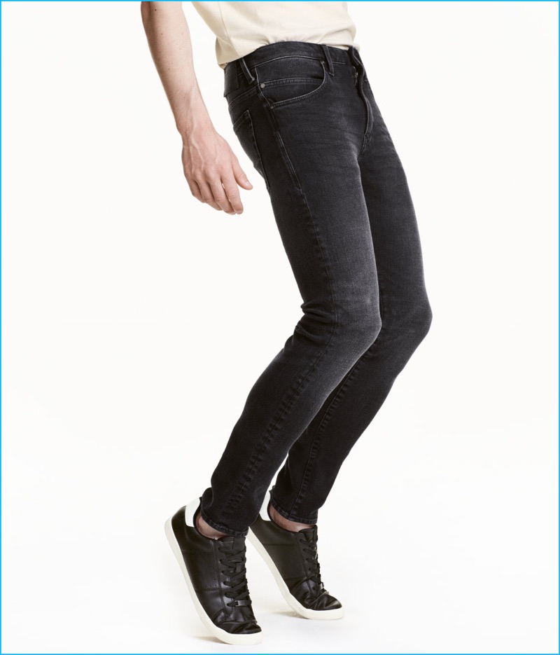 H&M's 360 Tech Stretch Skinny Jeans in Black