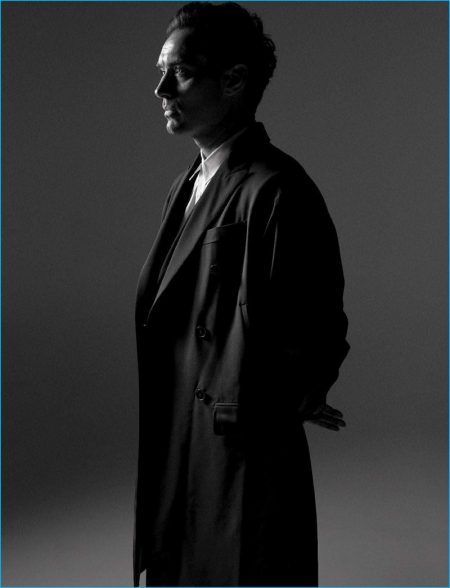 Jude Law 2016 Photo Shoot LUomo Vogue 005