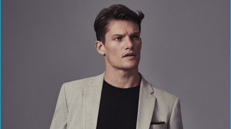 Workwear Revisited: Reiss Highlights Suiting for the Office