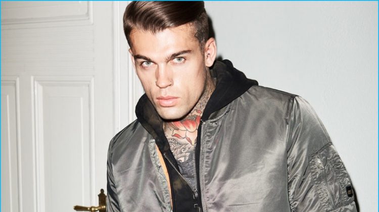 Stephen James 2016 Theo Wormland Fall Winter Campaign 017
