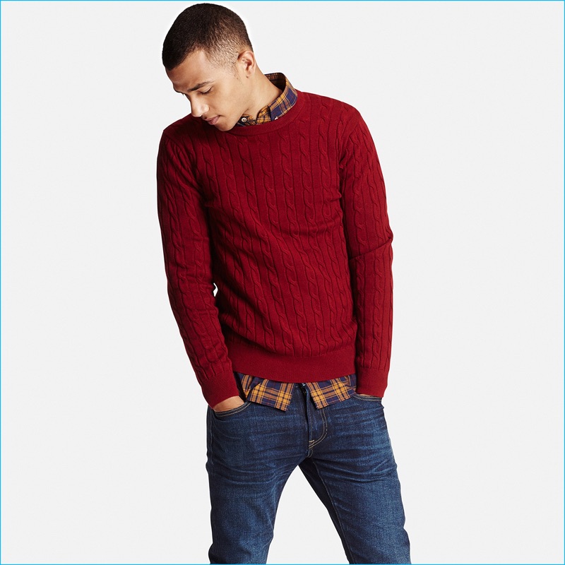 Uniqlo Men's Red Cable Crewneck Sweater