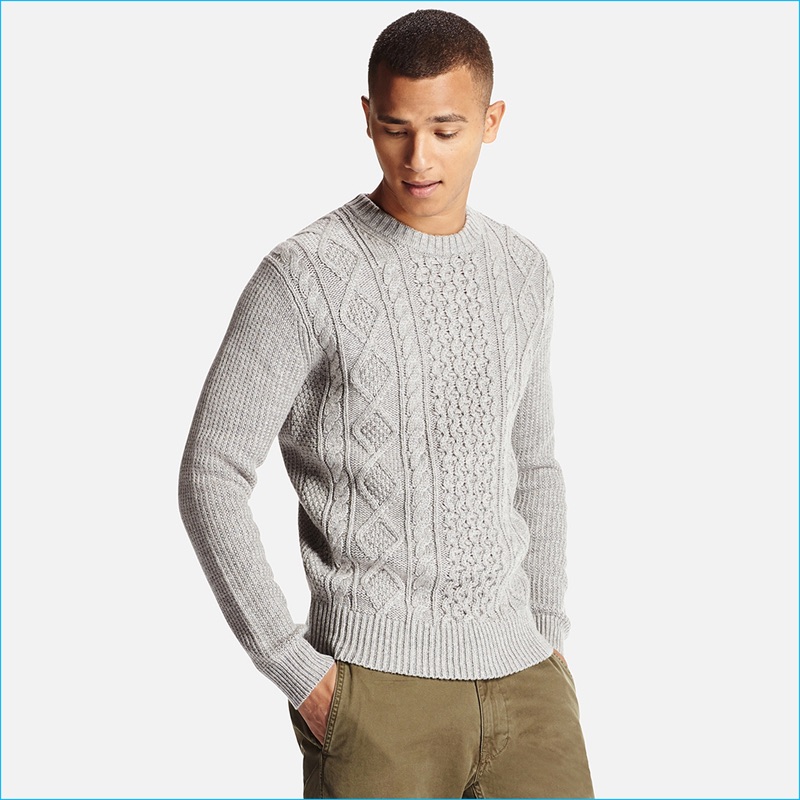 Uniqlo Men's Grey Middle Gauge Cable Crewneck Sweater