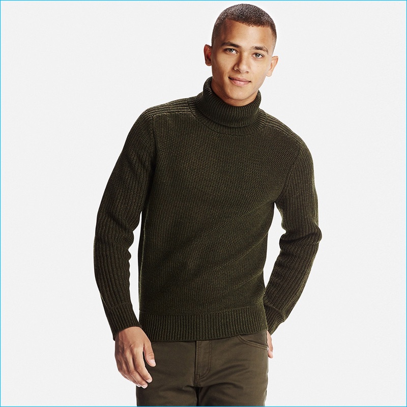 Uniqlo Men's Olive Green Middle Gauge Turtleneck Sweater