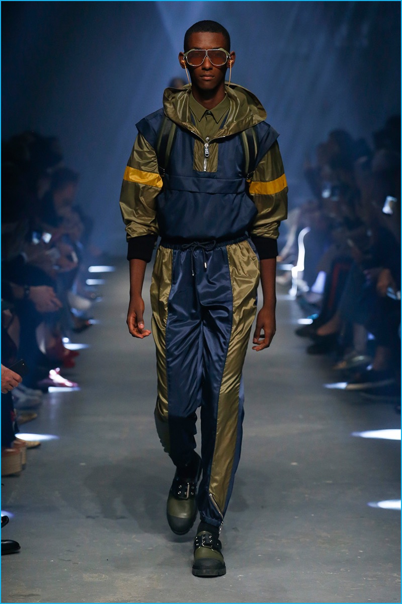 Versus Versace 2017 Spring/Summer Men's Collection