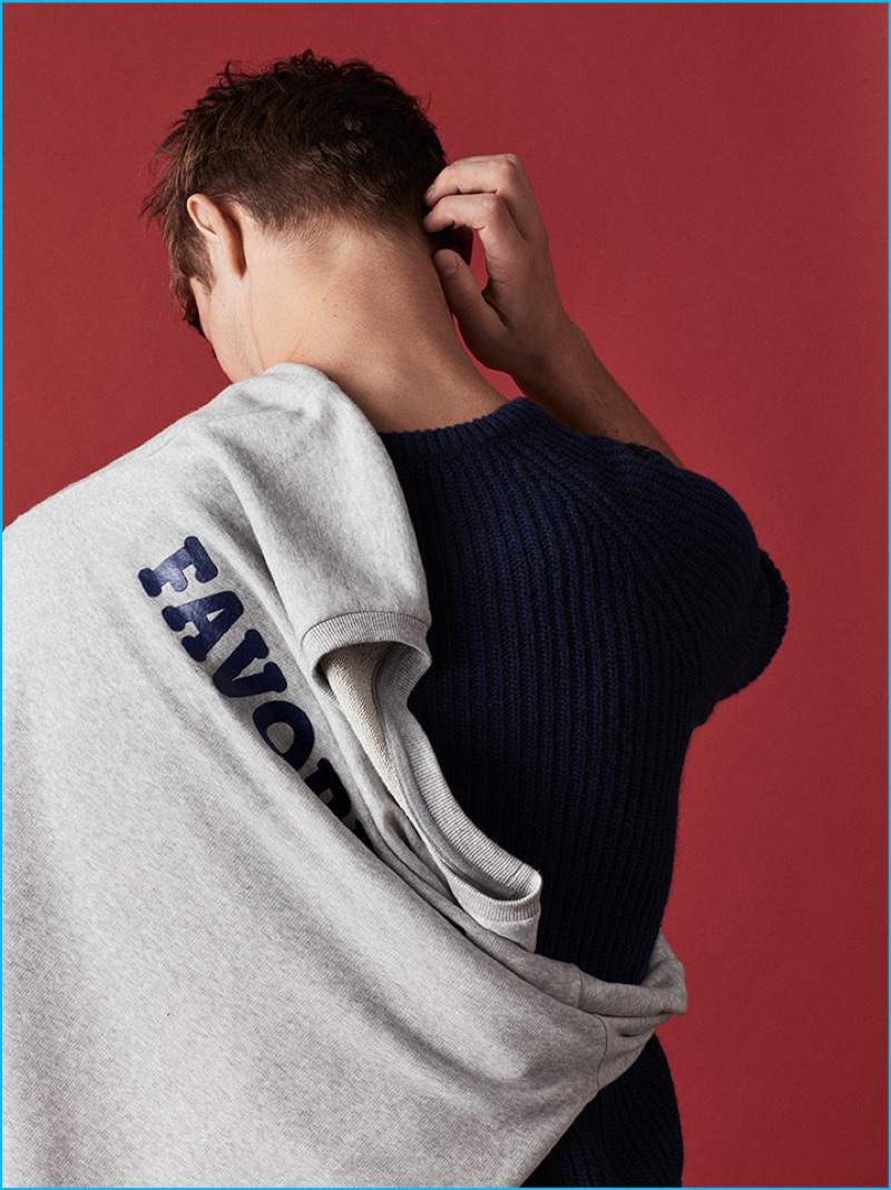 Kit Butler sports a statement sweatshirt inspired by 1999 Liverpool from Zara Man's fall-winter 2016 Seasonals collection.