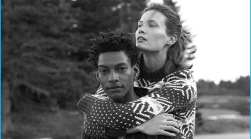 This is Abercrombie & Fitch: Discover the Brand's Holiday Campaign This is Abercrombie & Fitch: Discover the Brand's Holiday Campaign