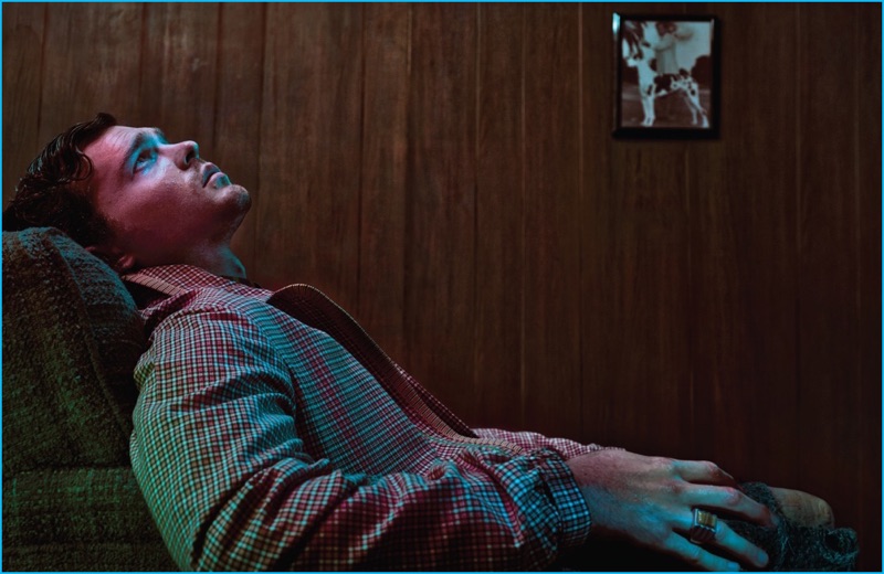 Actor Alden Ehrenreich lounges in a plaid Prada coat for the most recent issue of Interview magazine. » Alden Ehrenreich Poses for Interview Shoot, Dishes on Auditioning for Han Solo Actor Alden Ehrenreich lounges in a plaid Prada coat for the most recent issue of Interview magazine.