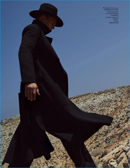 Julian Schneyder 2016 Editorial LOfficiel Hommes Singapore 006