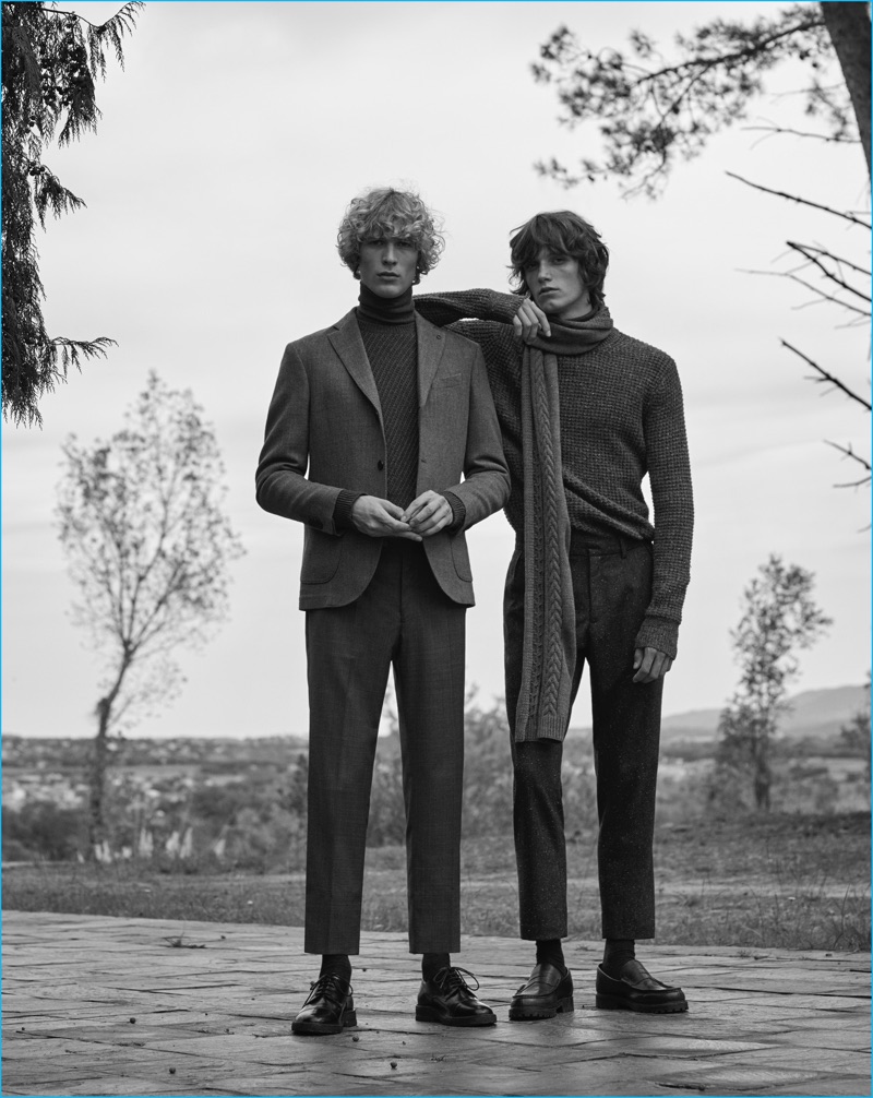 Sven de Vries and Joep Van de Sande channels 70s style in fall fashions from Mango Man.