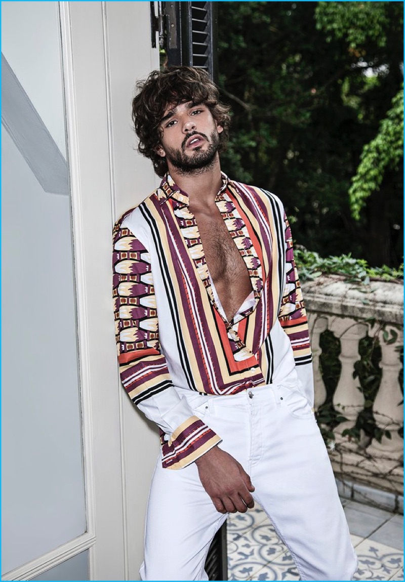 Luis Fiod styles Marlon Teixeira for Murilo Lomas' spring-summer 2017 campaign.