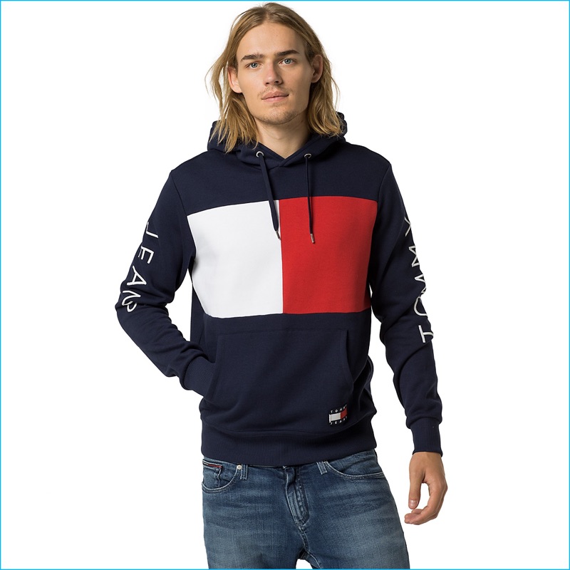 tommy jeans 90s flag hoodie