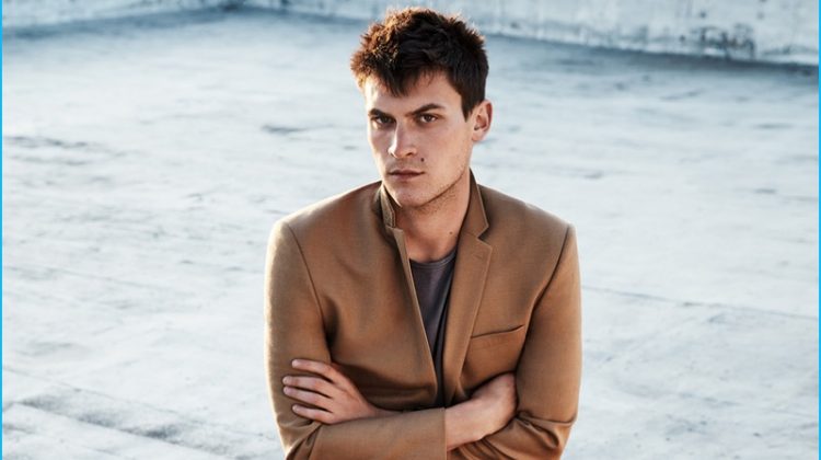 Miles Garber Fronts Vagabond’s Classic Fall Outing
