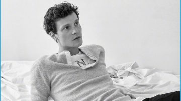 Matthew Hitt Takes Comfort with Abercrombie & Fitch Matthew Hitt Takes Comfort with Abercrombie & Fitch