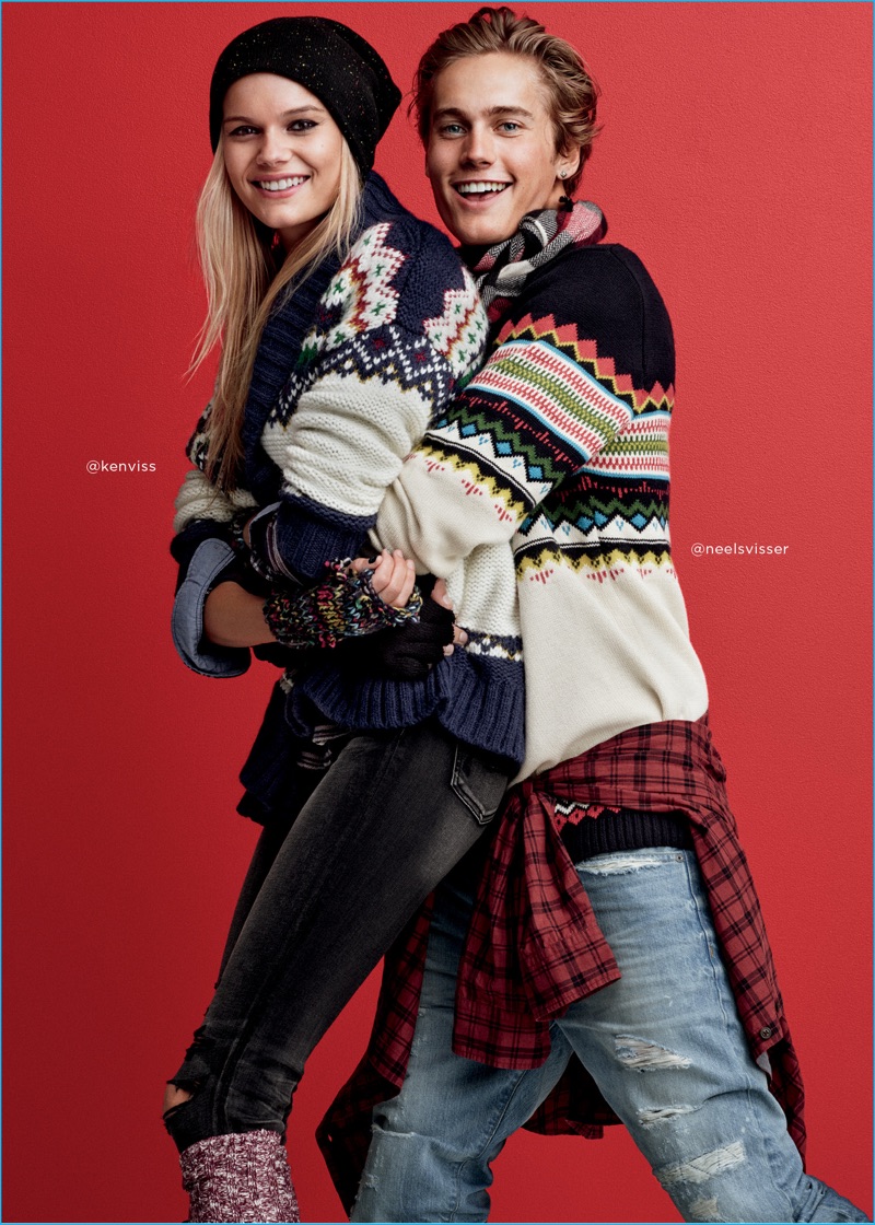 Neels and Kendall Visser star in American Eagle's holiday 2016 campaign.