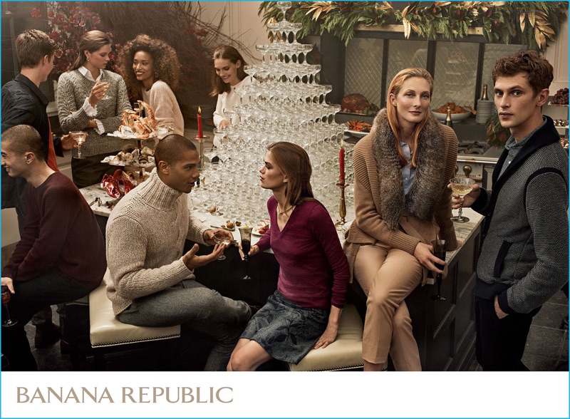 Banana Republic celebrates the holidays with its festive new campaign.