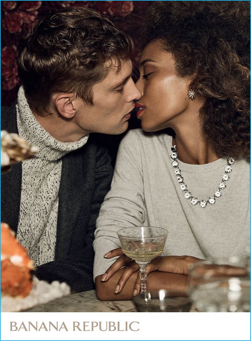 Top models Mathias Lauridsen and Anais Mali couple up for Banana Republic's holiday 2016 campaign.