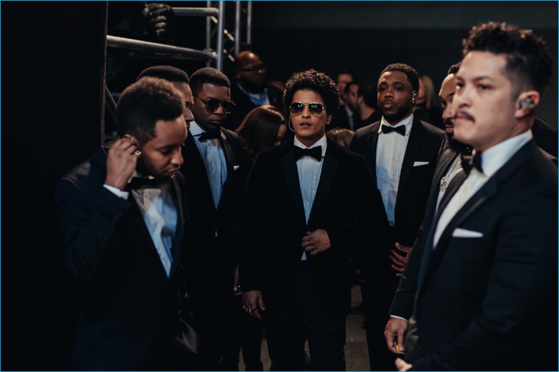 Bruno Mars and The Hooligans wears tuxedos by Tommy Hilfiger for the 2016 Victoria's Secret fashion show.