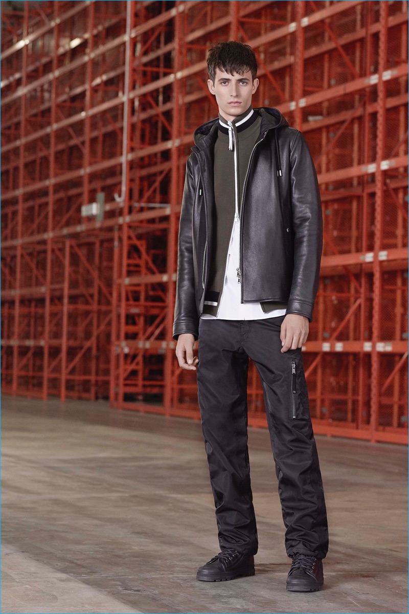 The track jacket trend is revisited for Diesel Black Gold's pre-fall 2017 collection. » Diesel Black Gold Goes Sporty for Pre-Fall '17 Collection The track jacket trend is revisited for Diesel Black Gold's pre-fall 2017 collection.