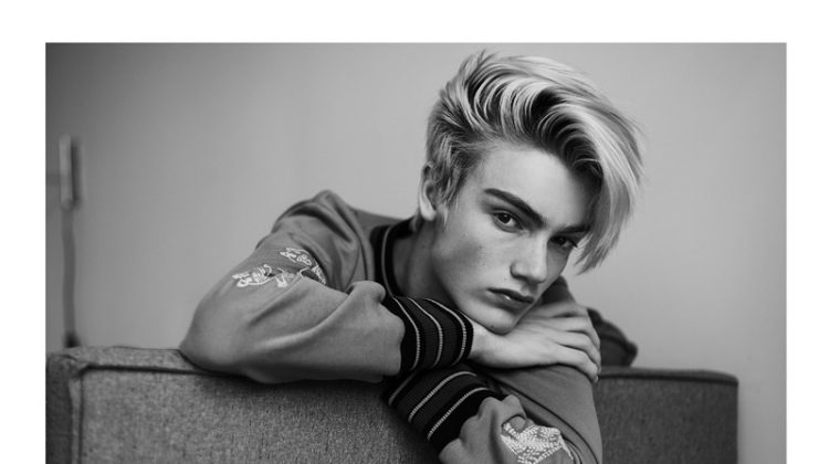 Exclusive: Elijah Diamond by Raul Romo