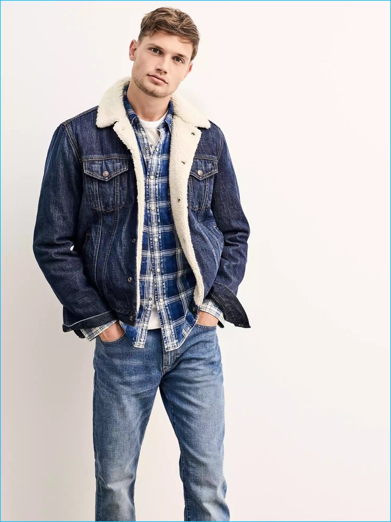 Stefan Pollmann doubles down on denim, wearing indigo hues from Gap.