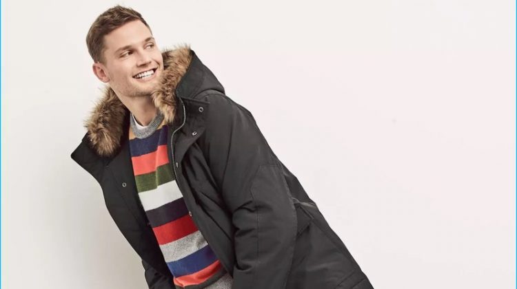 Gap Champions Casual Holiday Style with Everyday Essentials