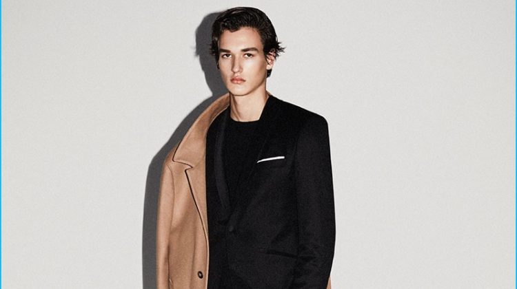 Massimo Dutti Strikes an Elegant Note with Eveningwear