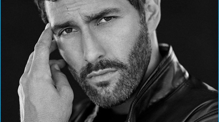 Noah Mills 2016 Solid Water Massimo Dutti Editorial 009
