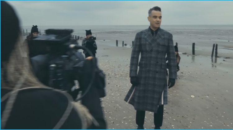 Robbie Williams Rocks Thom Browne Plaid Coat for ‘Love My Life’ Music Video