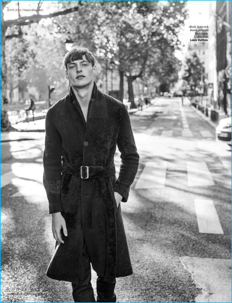 Roberto Sipos 2016 Editorial Icon 005