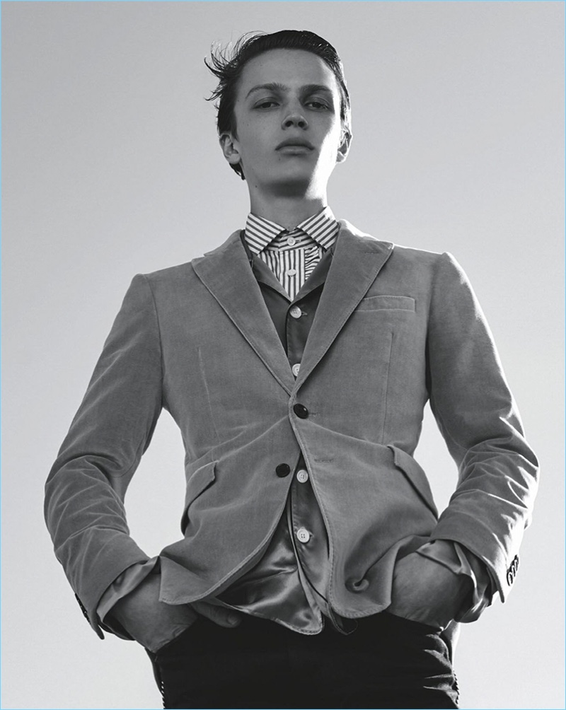 » British Boys: Burberry is Front & Center for GQ Australia GQ Australia 2016 Burberry Editorial 008