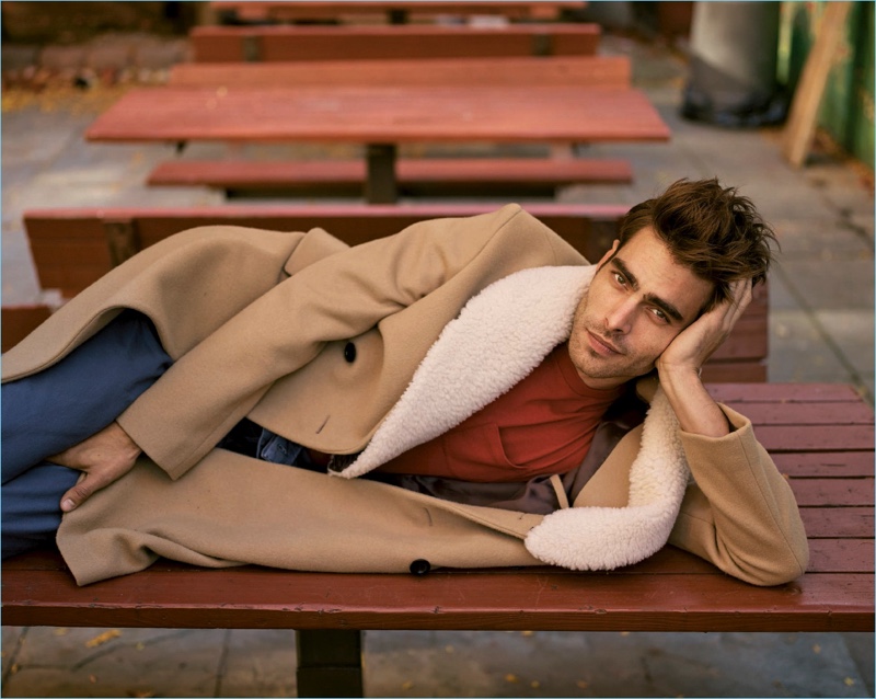 Jon Kortajarena 2017 Harpers Bazaar Espana Editorial 003