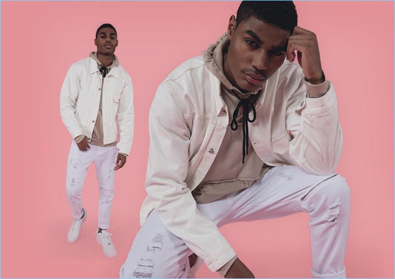 Model Karon Byers goes casual in a neutral spring-summer 2017 look by BoohooMan. » Revisit 90s Trends with BoohooMan's Spring '17 Collection Model Karon Byers goes casual in a neutral spring-summer 2017 look by BoohooMan.