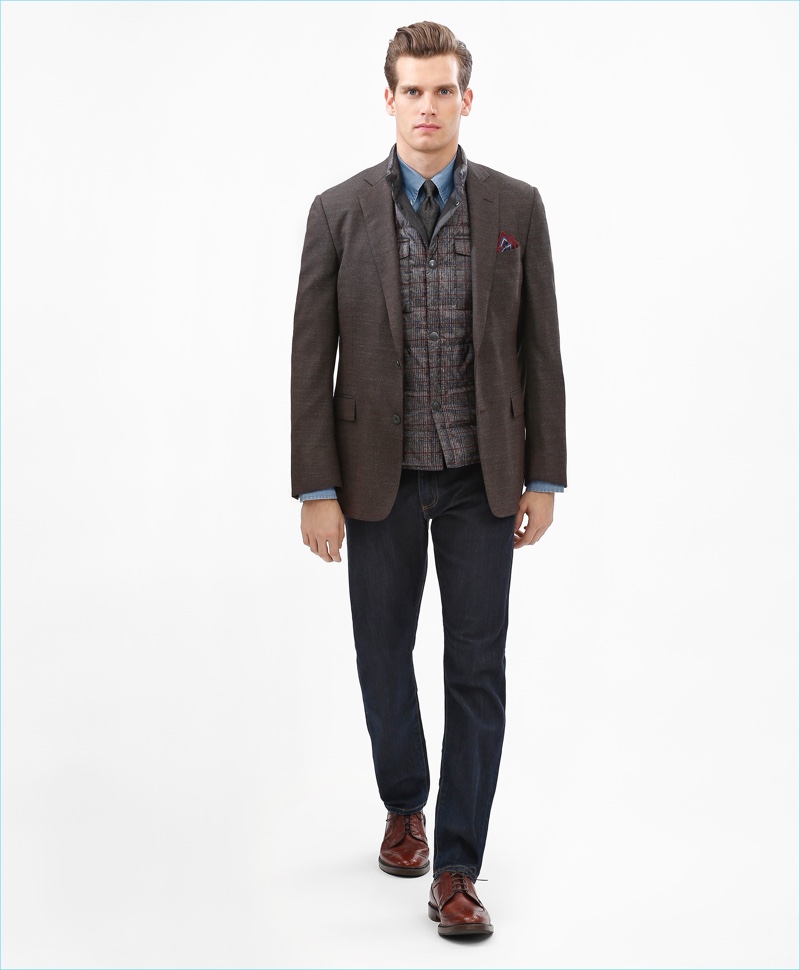 Model Sean Harju layers for fall in a look from Brooks Brothers Mainline Fleece.